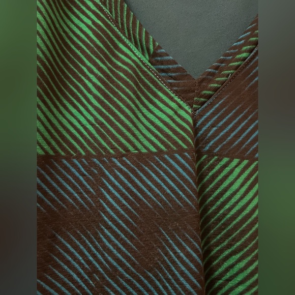 ⚫️ BOGO Green and Blue Dana Buchman Women's Top size small - Picture 6 of 8